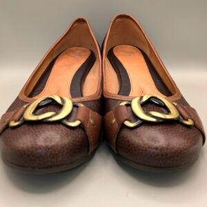 Nurture Womens Shoe 8.5 M Canary Brown Leather  Wedge Heel Buckle Comfort Insole